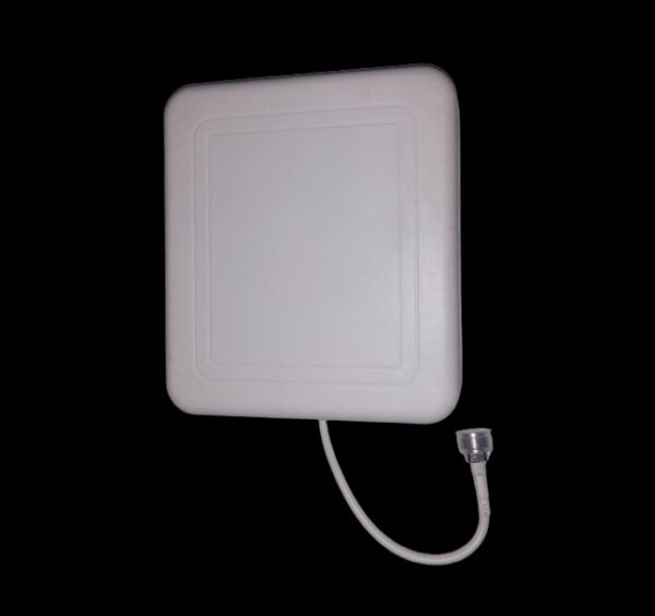 PATCH PANEL ANTENNA 8DBI 698-2700Mhz (HUWAI)