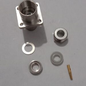 BNC F 4 HOLE LMR 200 CLAMP